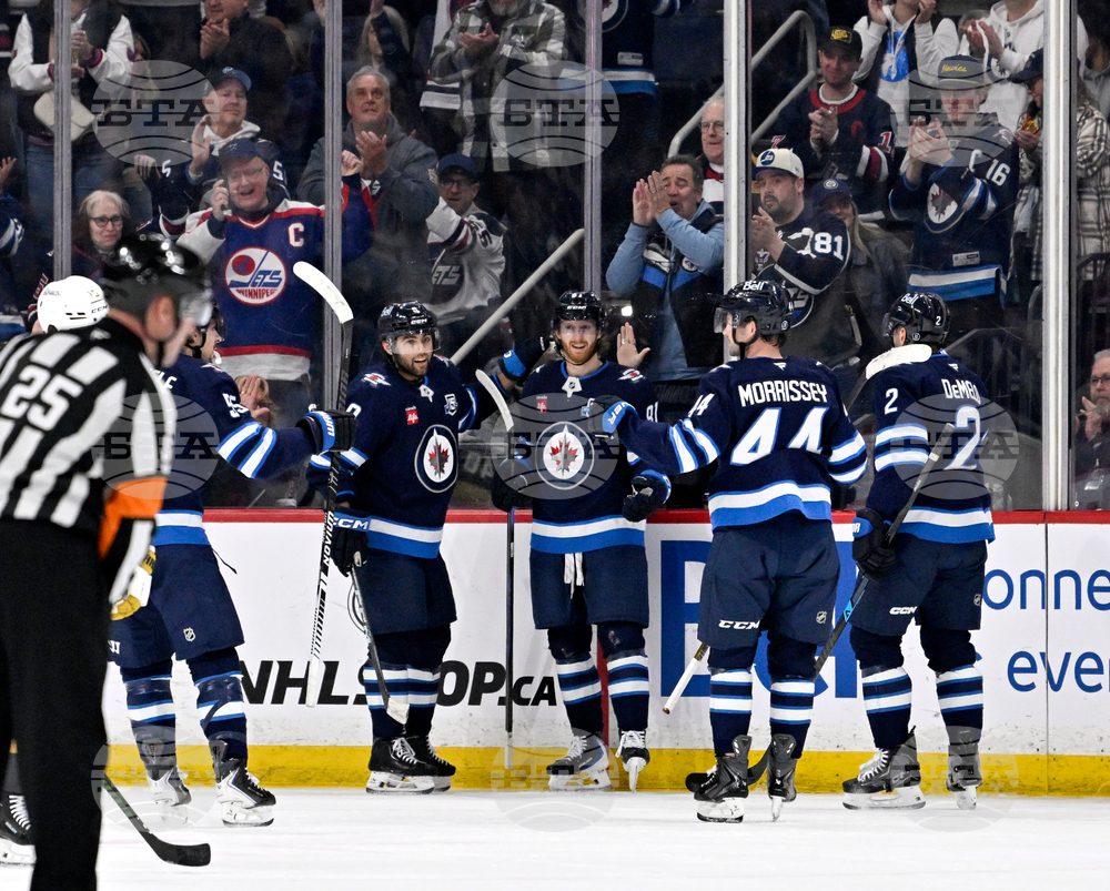 Golden Knights Jets Hockey