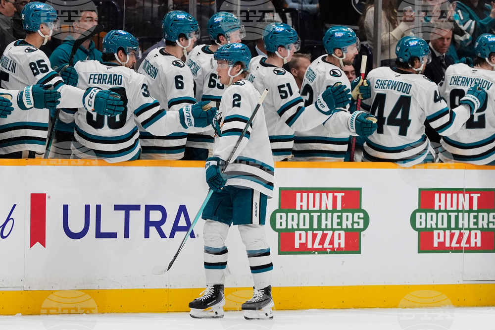 Sharks Predators Hockey