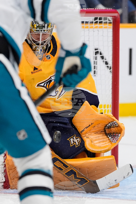 APTOPIX Sharks Predators Hockey