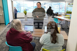 Travel Delays TSA Officers
