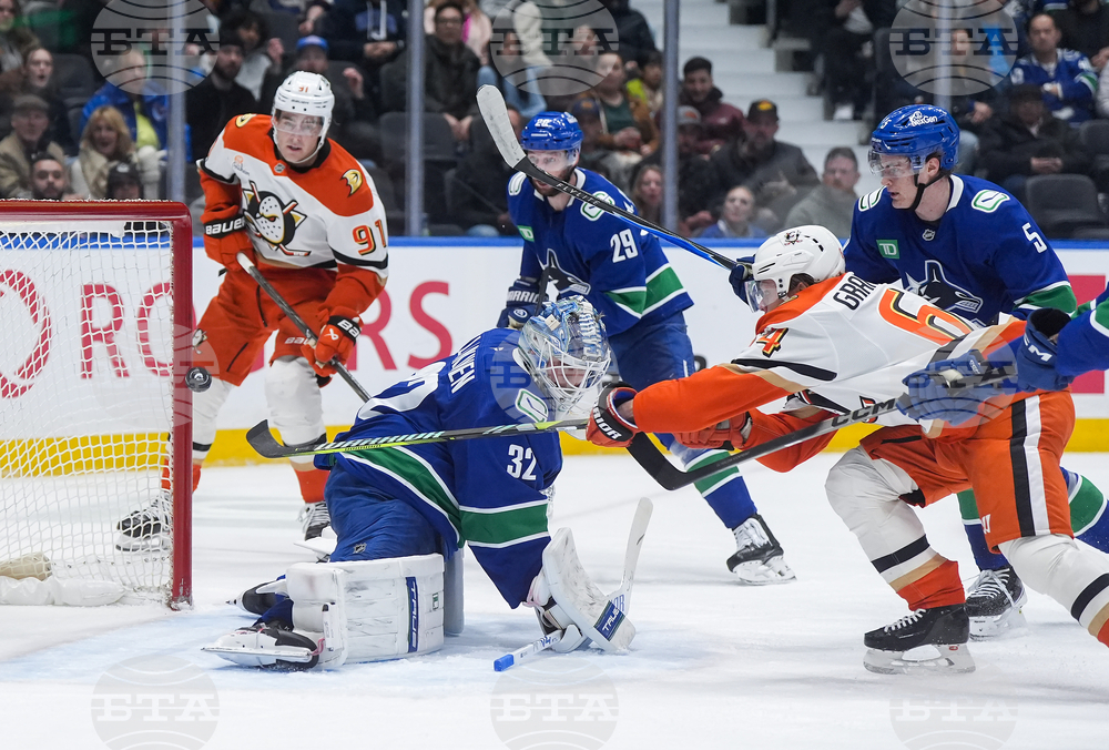 Ducks Canucks Hockey