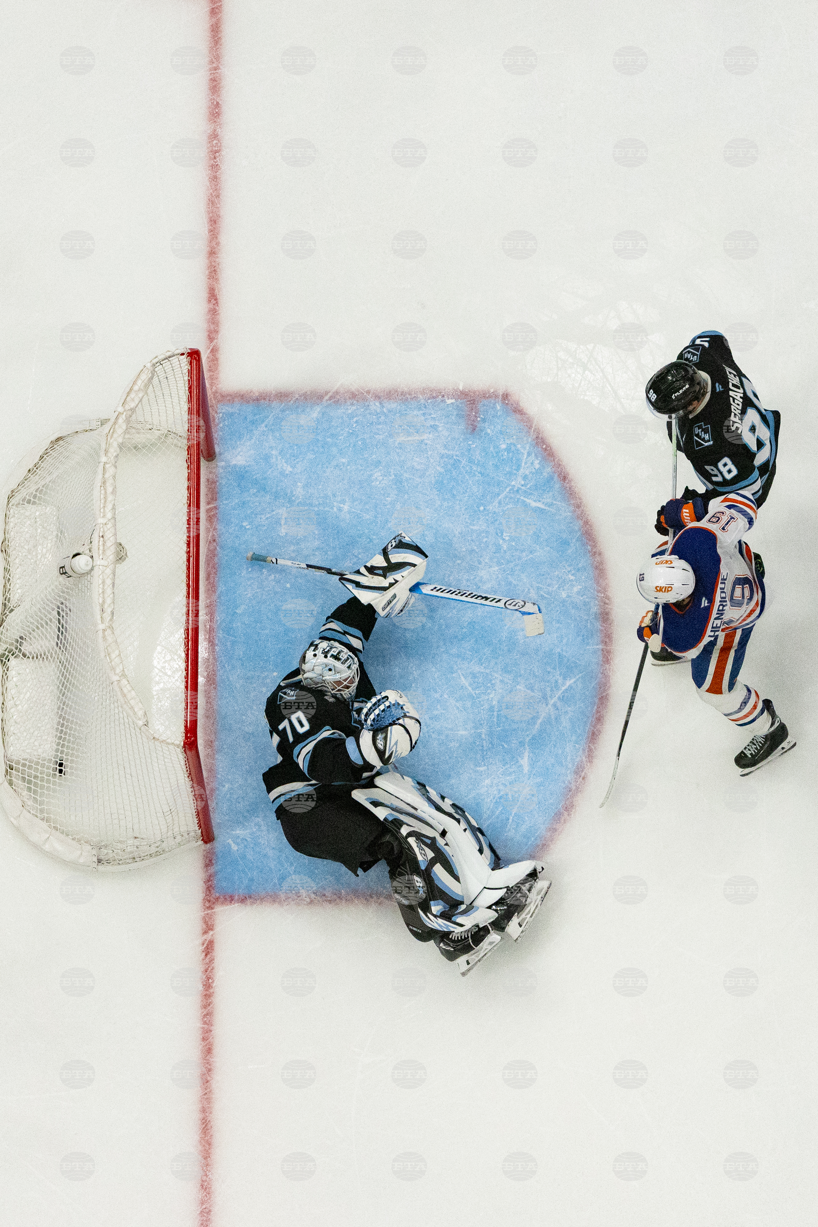 Oilers Mammoth Hockey