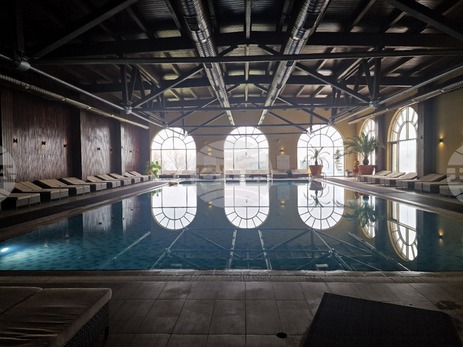 Middle East Crisis Could Impact Bulgaria’s Tourism, Expert Recommends Domestic Focus and Rebranding