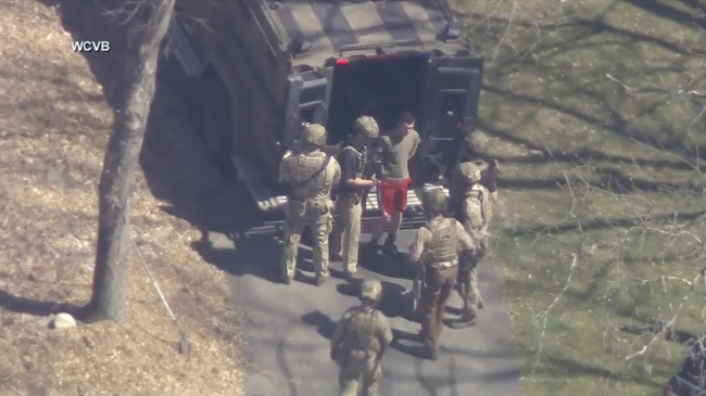Гвардеец от Националната гвардия на военно-въздушните сили на щата Масачузетс в САЩ е арестуван за изтеклите класифицирани документи