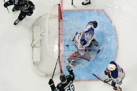 Oilers Mammoth Hockey