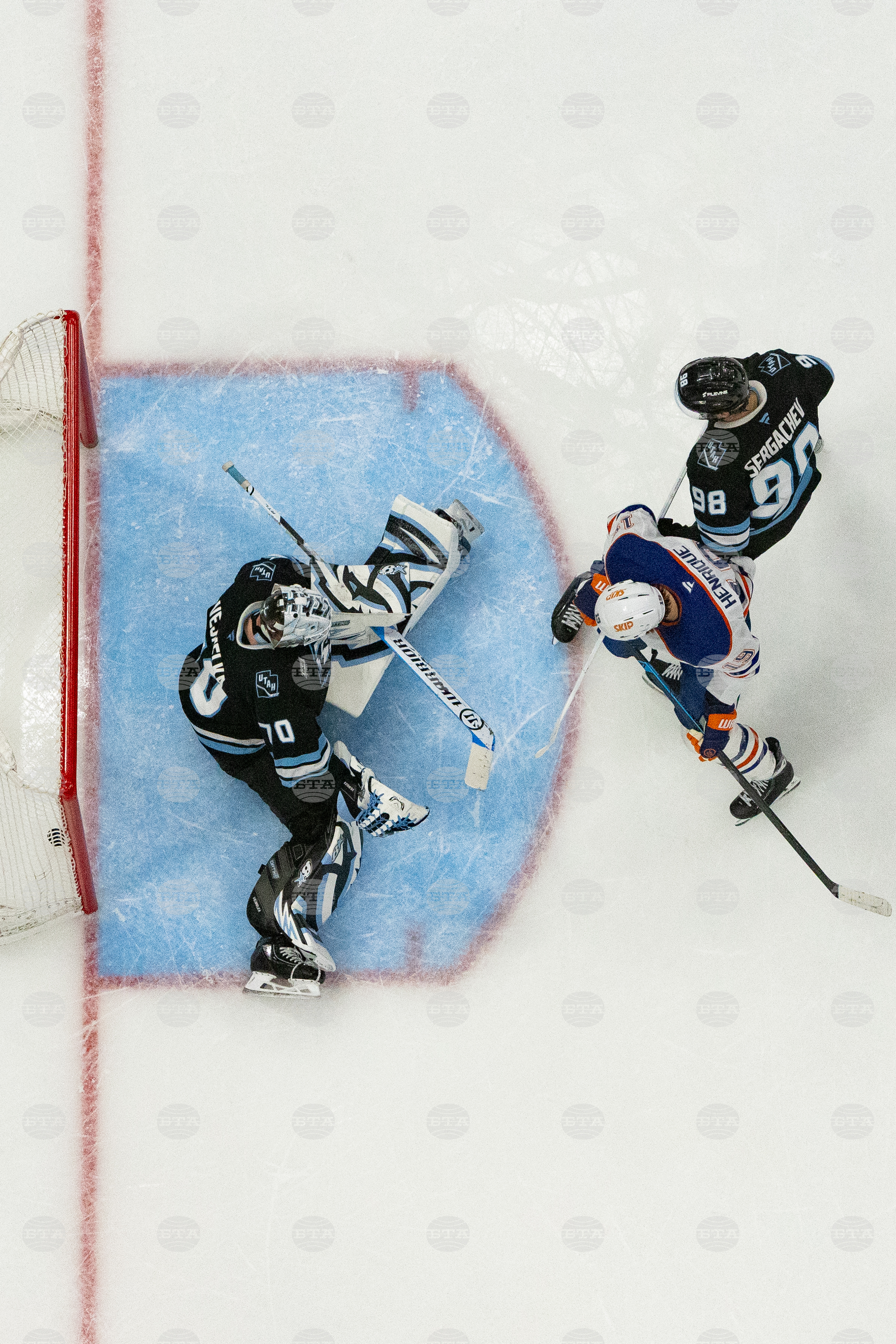 Oilers Mammoth Hockey