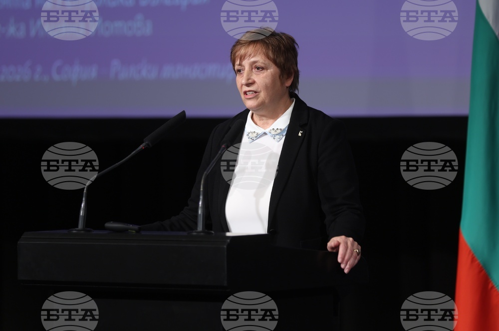 Younger Generation's Mission Is to Solidify Cyrillic Script as Bulgarian Alphabet - BAS President