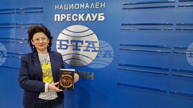 Национален пресклуб на БТА - Шумен - литературна среща - Читателски клуб „Баба Райна“