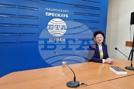 Национален пресклуб на БТА - Шумен - литературна среща - Читателски клуб „Баба Райна“