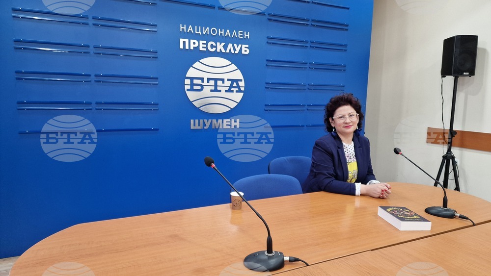 Национален пресклуб на БТА - Шумен - литературна среща - Читателски клуб „Баба Райна“