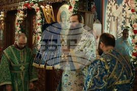 Храм „Свето Благовещение“- патриарх Даниил- света златоустова литургия