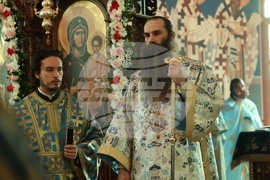 Храм „Свето Благовещение“- патриарх Даниил- света златоустова литургия