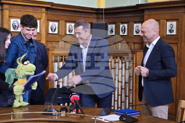 Пловдив - НГСЕИ - нова сграда