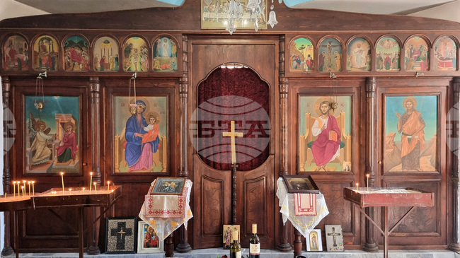 Параклисът „Благовещение“ във Варна отбелязва своя храмов празник