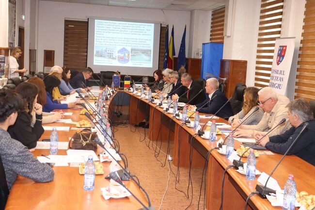 Областна администрация Русе: Сътрудничеството между бизнеса от България и Румъния в сферата на селското стопанство бе във фокус на среща в Гюргево 