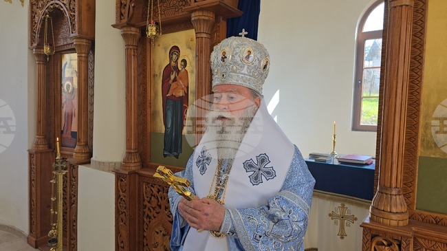 Златоустова литургия отслужи Ловчанският митрополит Гавриил на храмовия празник на църквата в село Соколово