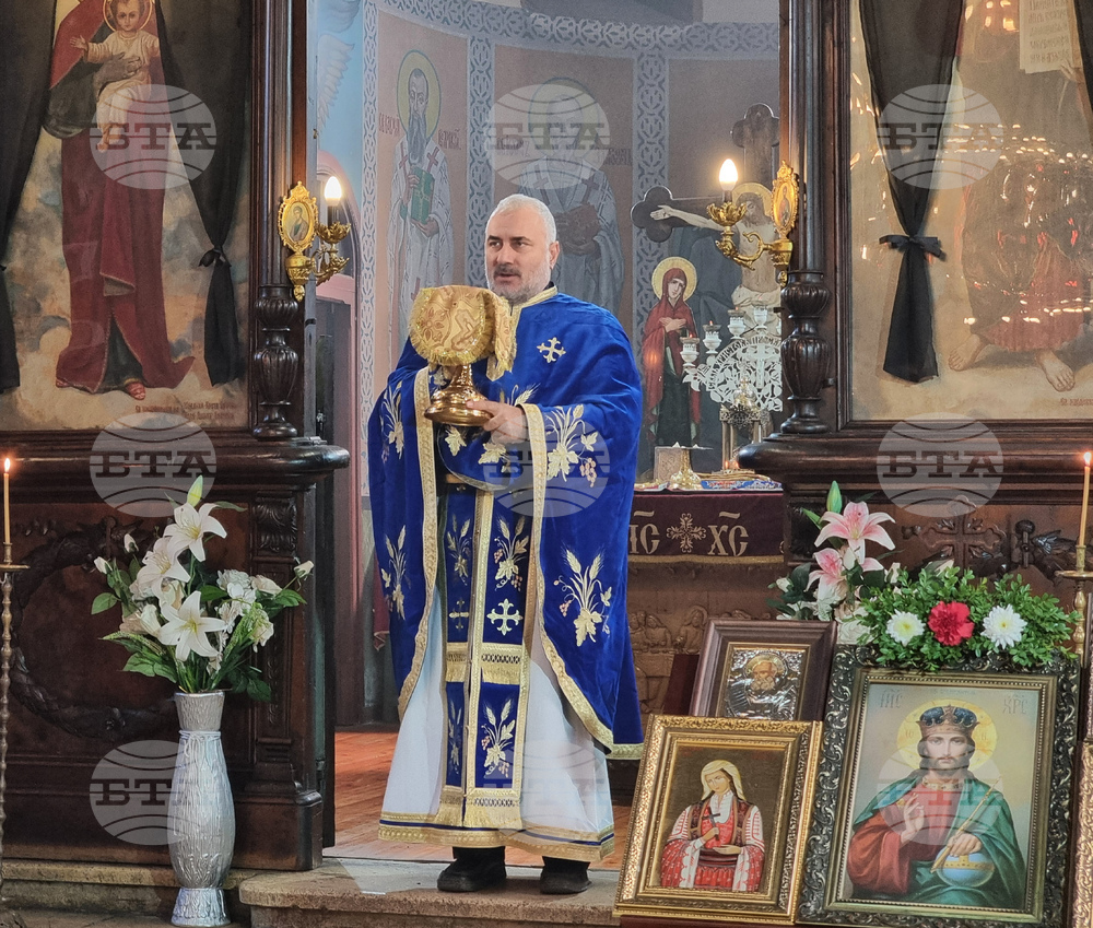 Добрич - Благовещение - храм „Св. Троица“