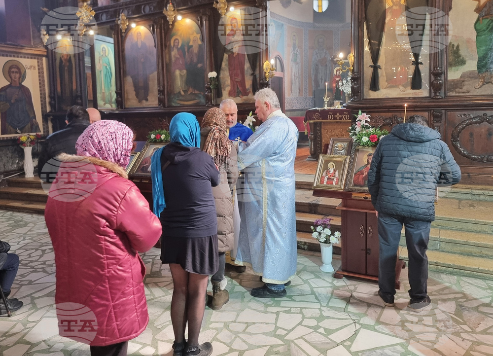 Добрич - Благовещение - храм „Св. Троица“