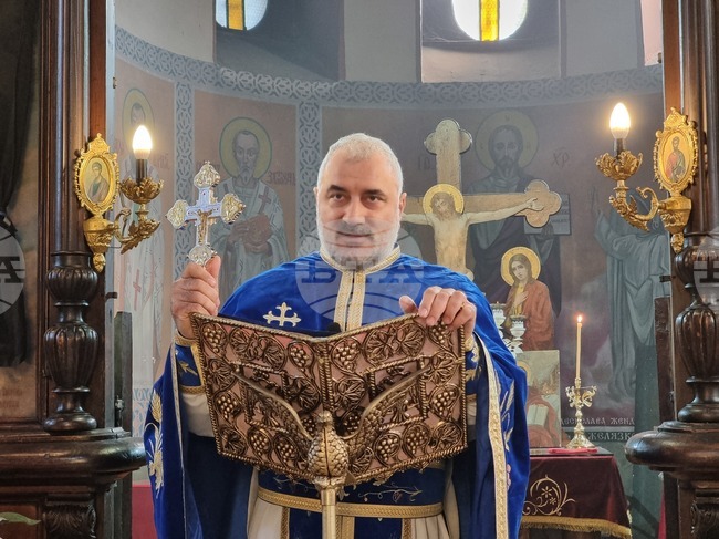 Добрич - Благовещение - храм „Св. Троица“