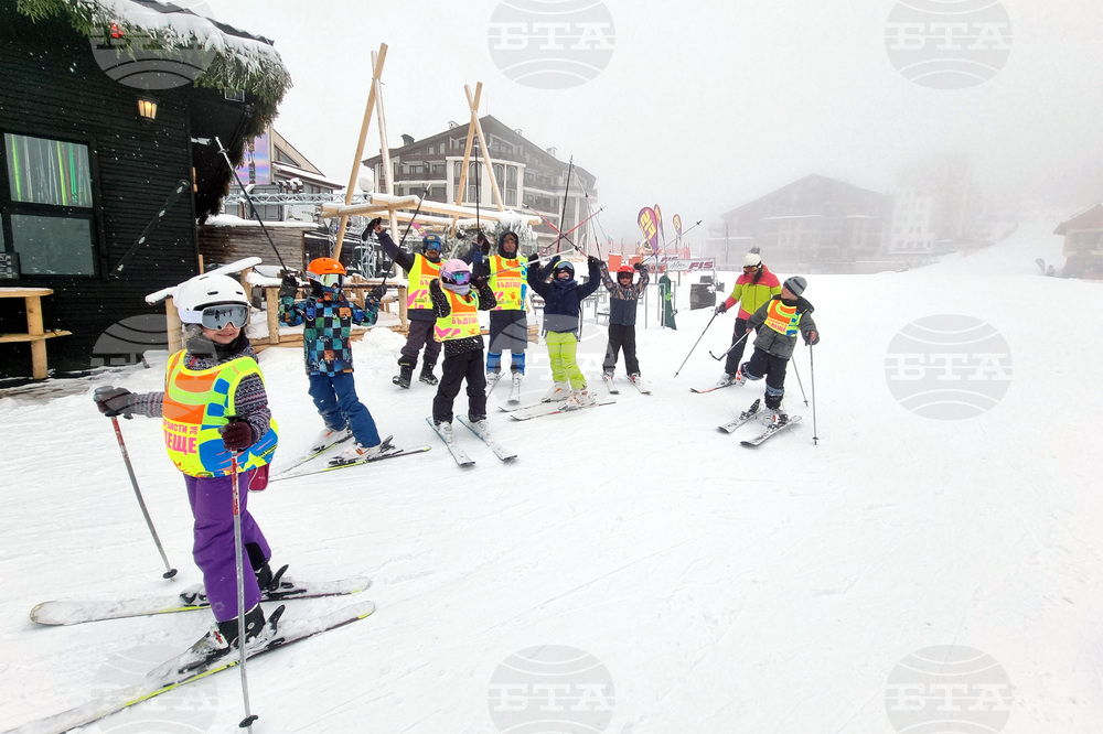  Пампорово - деца - безплатно обучение по ски и сноуборд