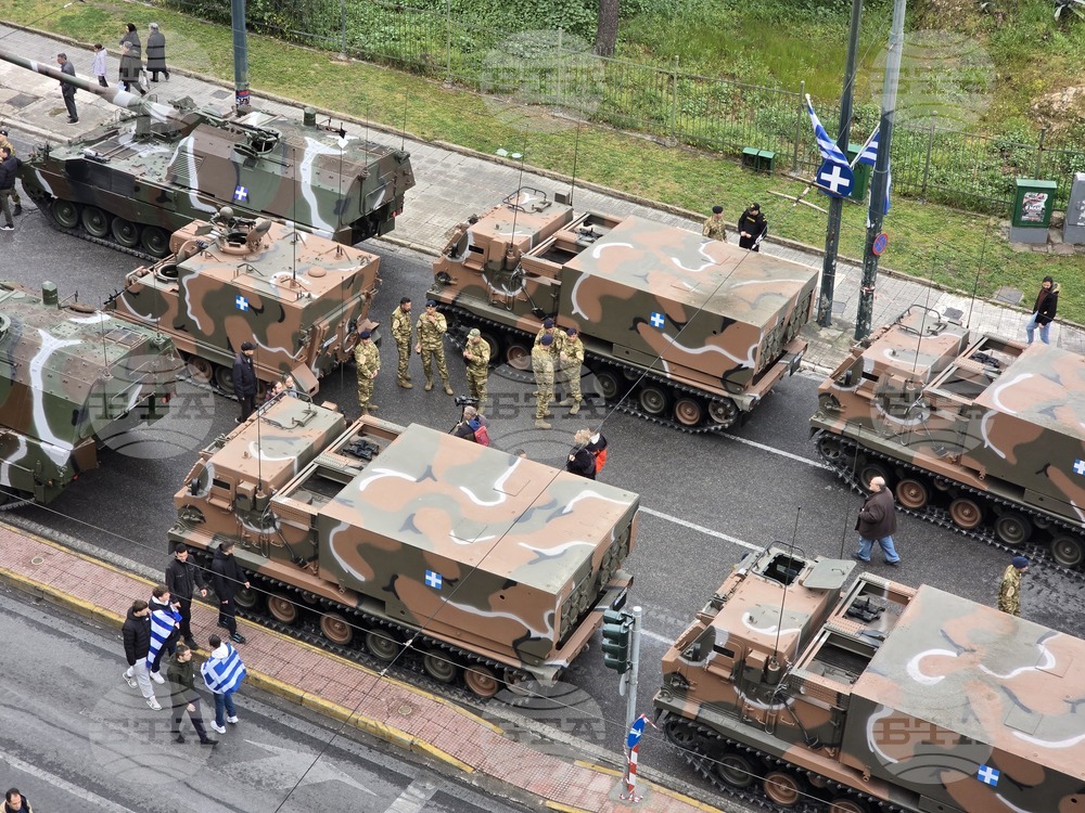 Гърция - Атина - Ден на независимостта - военен парад