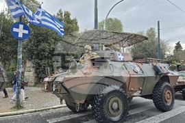 Гърция - Атина - Ден на независимостта - военен парад