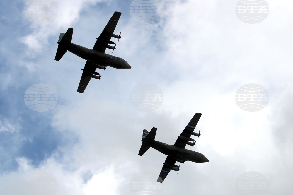 Гърция - Атина - Ден на независимостта - военен парад