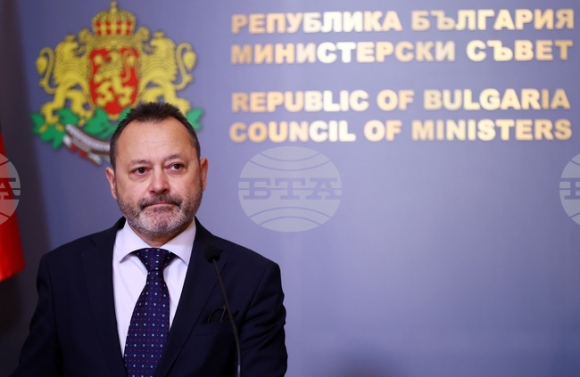 Организацията на Giro d'Italia е емблематичен пример за лошо планиране и възлагане на Агенция „Пътна инфраструктура“, заяви служебният регионален министър