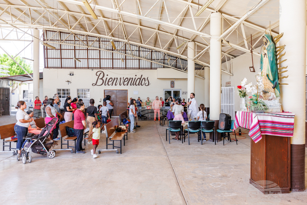 Border Priest Migrants