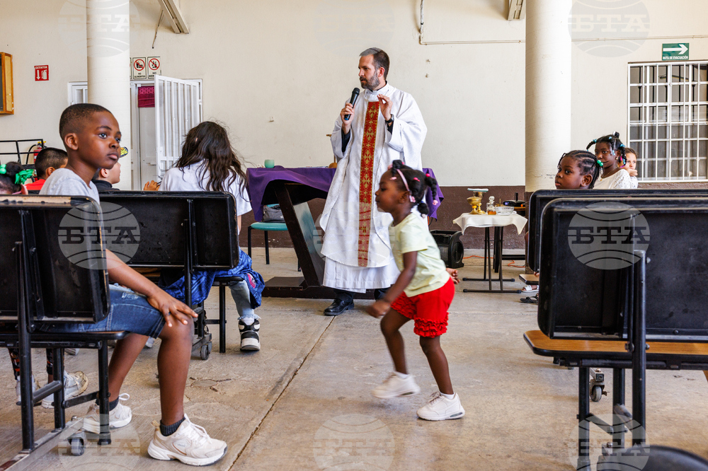Border Priest Migrants