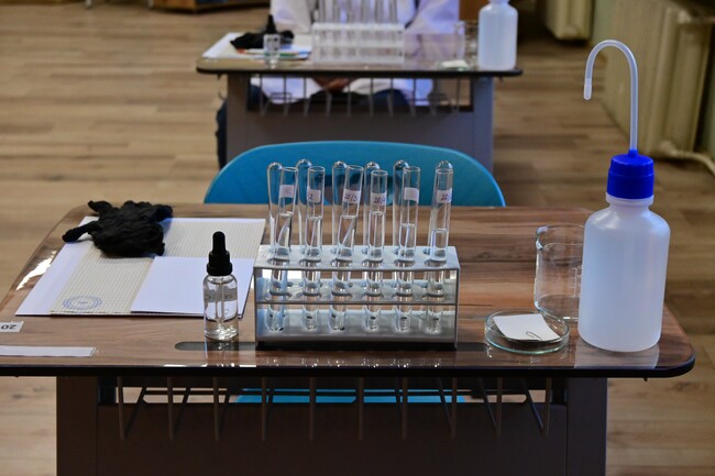 В Ямбол се проведе Националният кръг на олимпиадата по химия – определен е разширеният национален отбор на България