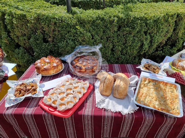 По случай Благовещение в Кюстендил занаятчии показаха печива и сладкиши