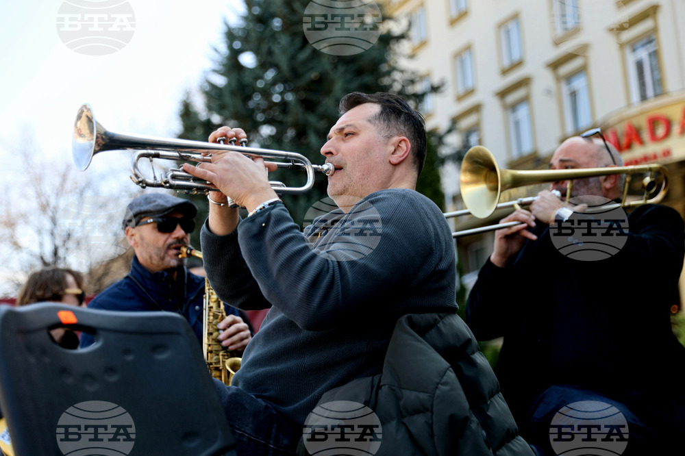 Пловдив - BrazzVili DJ Combo - брас бенд