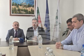 Сандански - общинска администрация - подписване на споразумение