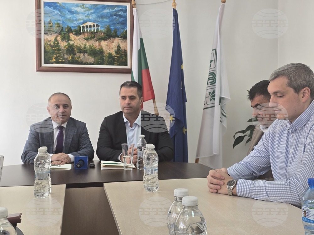 Сандански - общинска администрация - подписване на споразумение