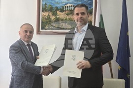 Сандански - общинска администрация - подписване на споразумение