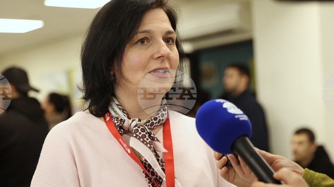 Работа за бежанци предлагат 28 работодатели в рамките на трудова борса в София