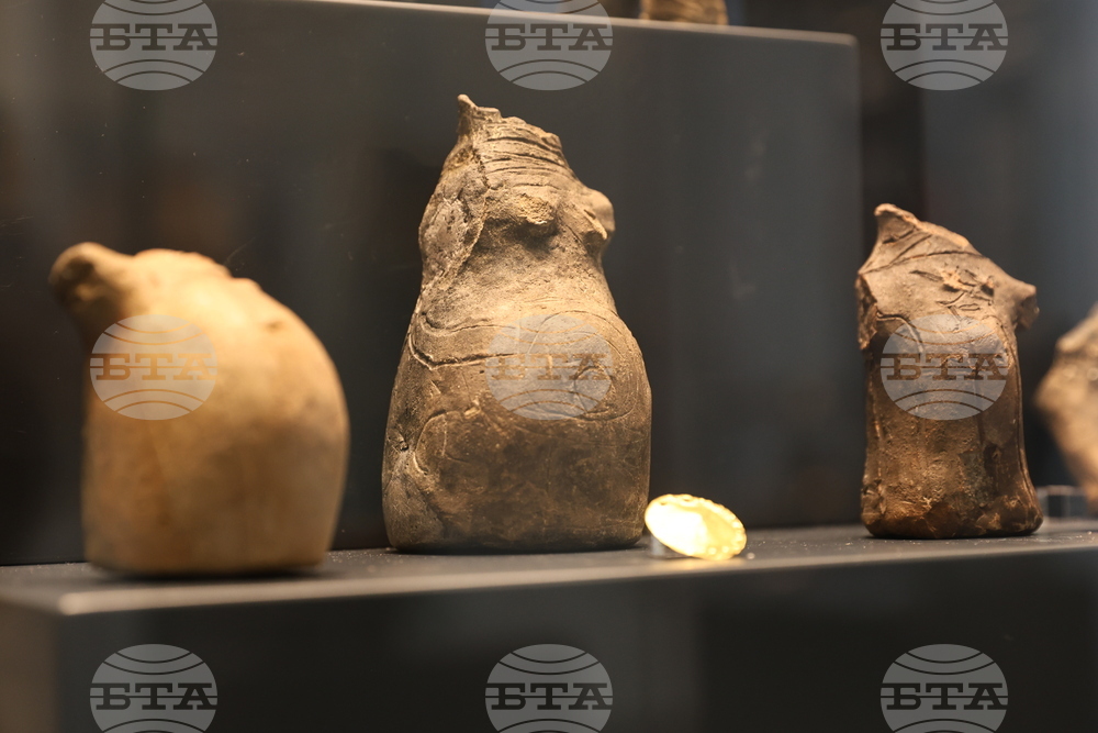 Пловдив - „Жената през хилядолетията“ - изложба