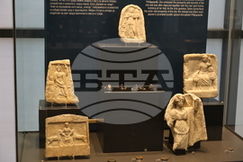 Пловдив - „Жената през хилядолетията“ - изложба