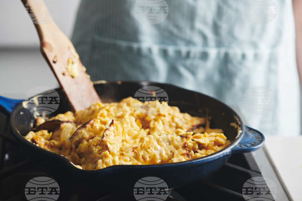 Food-Passover-Matzo Brei