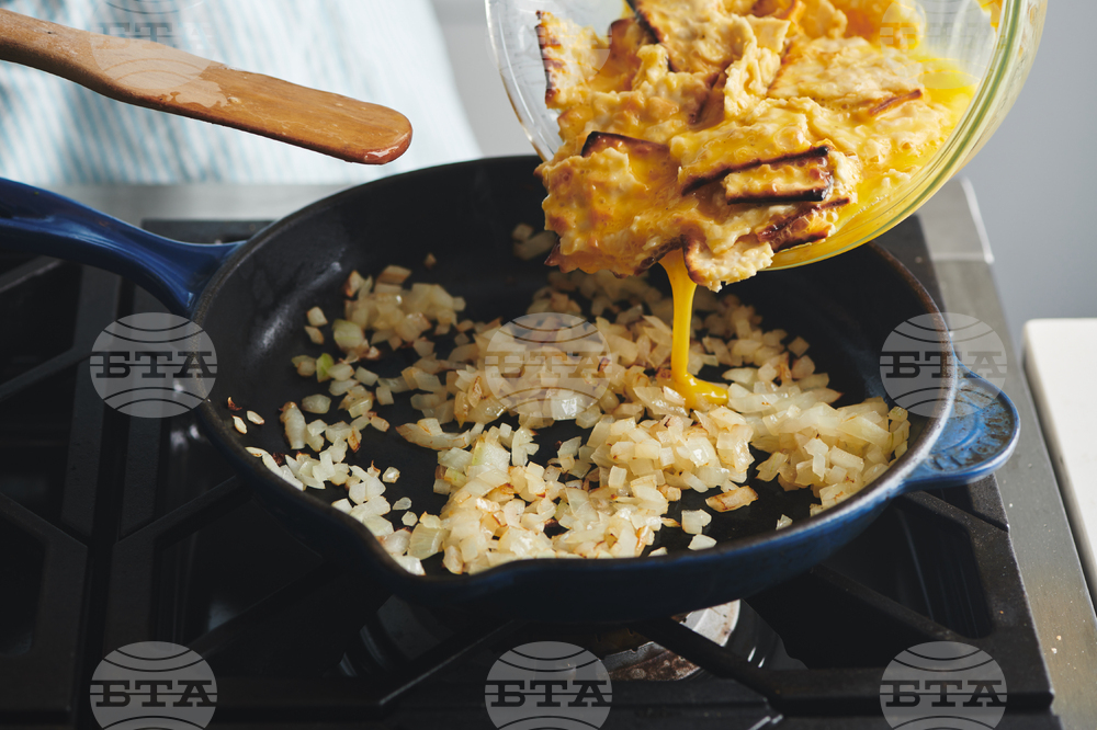 Food-Passover-Matzo Brei