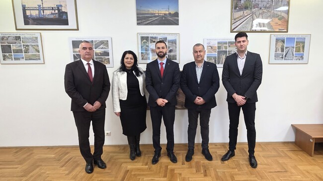 Министерството на транспорта и съобщенията ще си партнира с водещи български университети за преодоляване на недостига на кадри в жп сектора