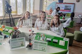 Монтана - Шесто средно училище „Отец Паисий“ - нов STEM център