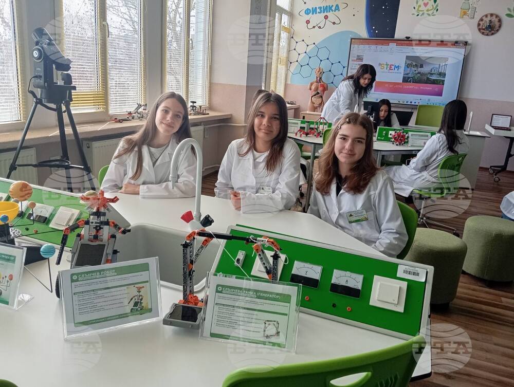 Монтана - Шесто средно училище „Отец Паисий“ - нов STEM център