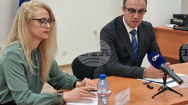 До три месеца трябва да завършат строителните дейности по новата болница в Ямбол, каза зам.-министърът на здравеопазването д-р Петър Грибнев