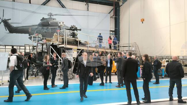 Аджерпрес: „Еърбъс“ и IAR Брашов проучват възможностите за промишлено сътрудничество по проекта на Румъния за многоцелеви хеликоптер H225M 