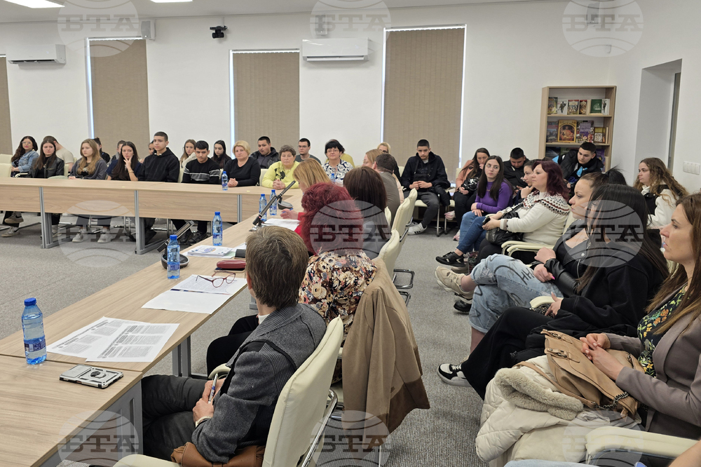 Свищов - приемна - местни институции - младежко развитие