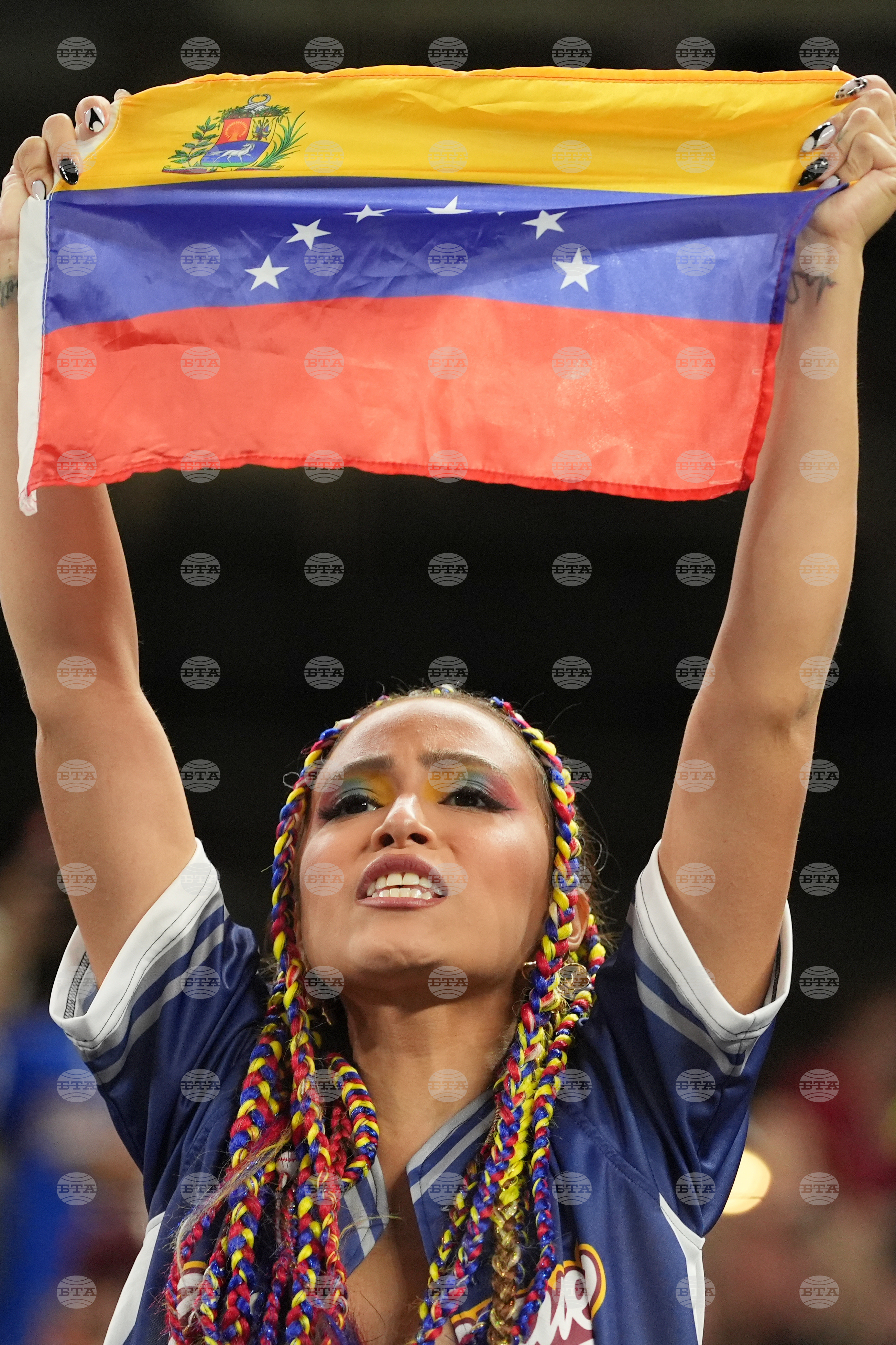 Top Vertical Photos Photo Gallery