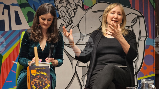 Реших да разкажа моята история за Мексико и родния ми край, за който никой не пишеше, каза София Сеговия във Варна