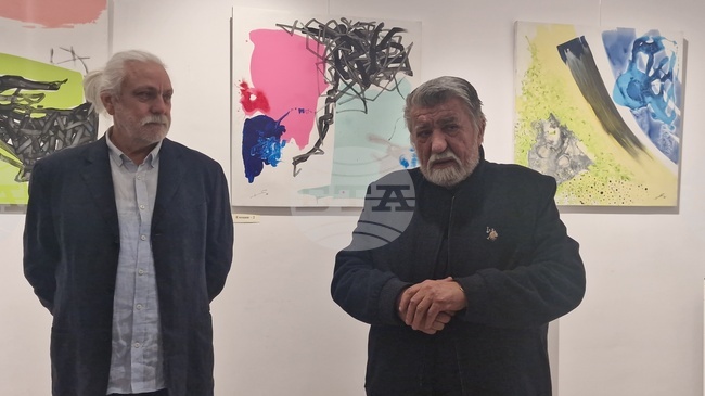 Към настоящия момент няма друг художник, който в творчеството си да прилича на Иван Янев, каза Вежди Рашидов